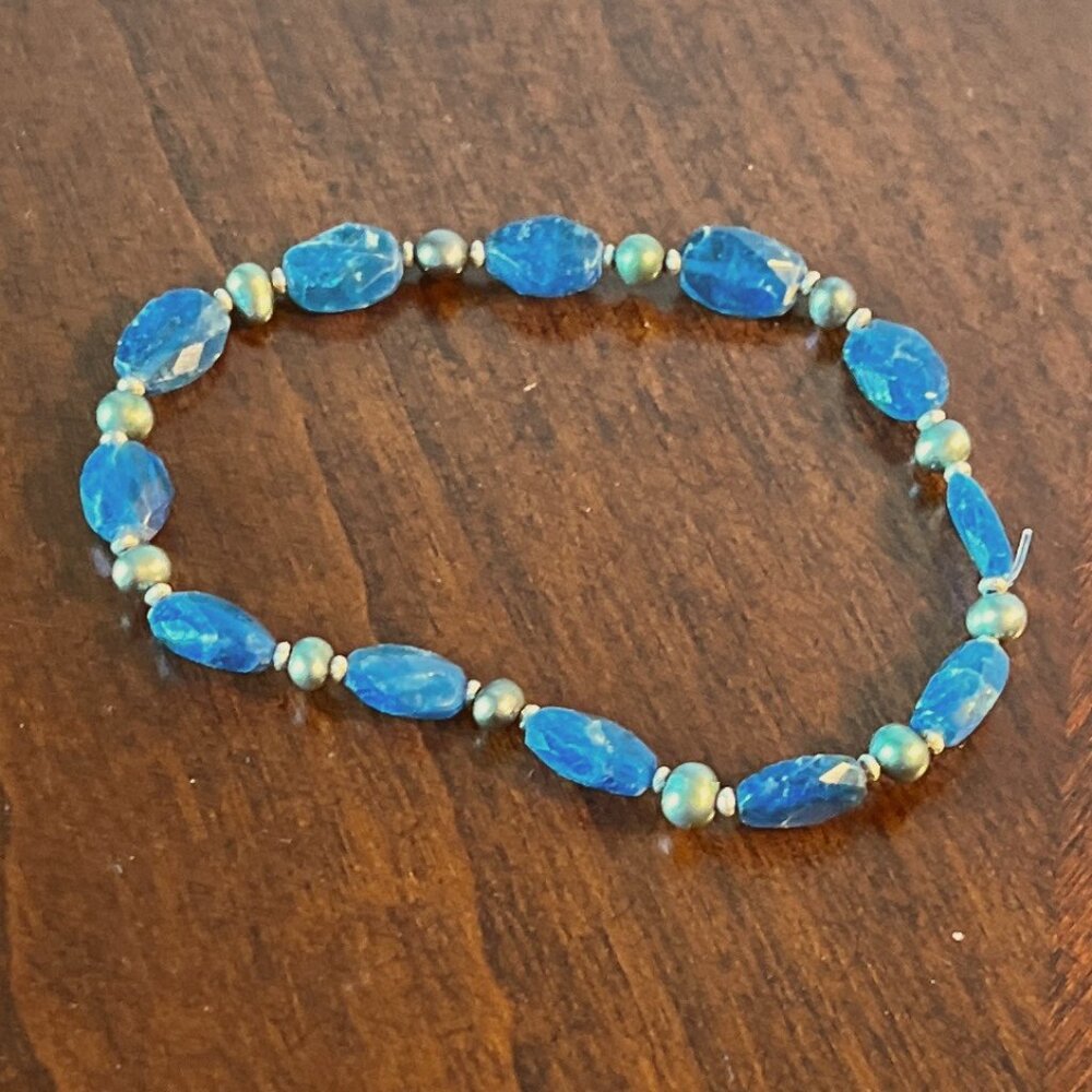 Handmade Beaded Stretch Bracelet - Blue/Gray